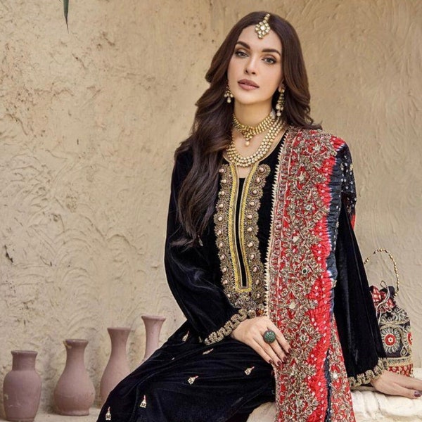 Pakistani designer salwar Kameez party wear velvet dress, Pakistani velvet dresses