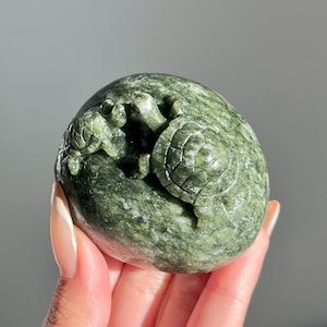 翡翠彫刻のカメ - Etsy 日本
