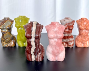 Natural crystal sculpted female model pieces, crystal models, crystal bodies, quartz crystal female models, Halloween gifts