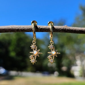 Opal Star Cluster Clip On Earrings/Minimalist Dangle Clip On Earrings/Gold Charm Clip On Hoop Earrings/Diamond Gemstone Earrings/No Piercing