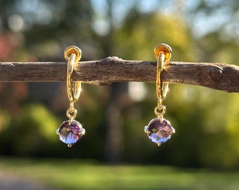 Amethyst Glass Circle Clip On Earrings/Minimalist Dangle Gold Clip On Earrings/Purple Amethyst Gemstone Clip On Hoop Earrings/No Piercing