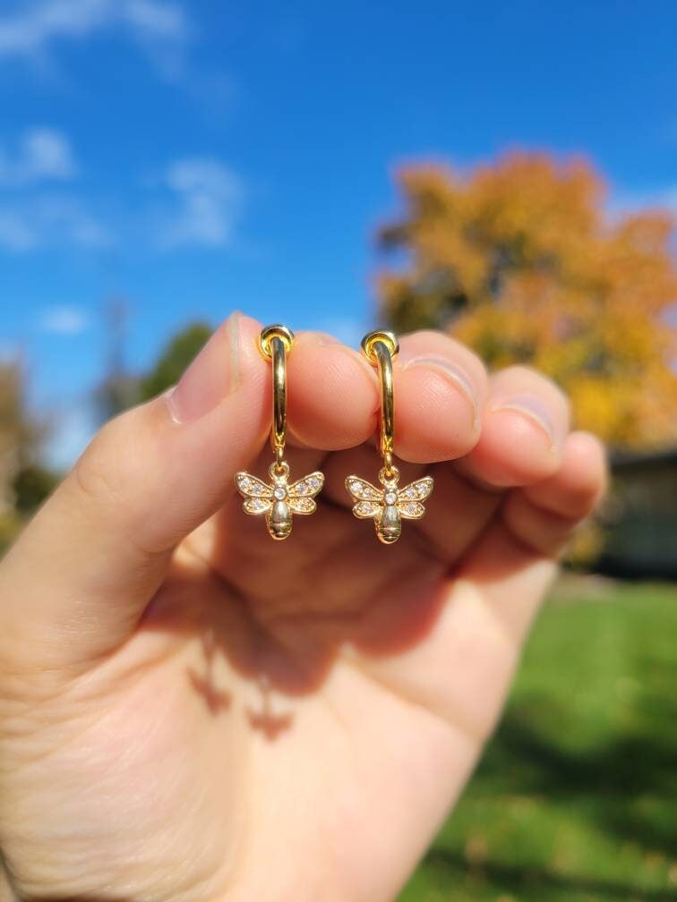 Bee clip on earrings best sale