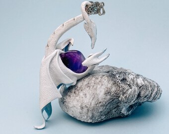 Leather jewelry, leather pendant with Amethyst raw stone