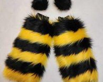 Bee's Knees Faux Fur Boot Cuffs/Leg Warmers Hair Clips