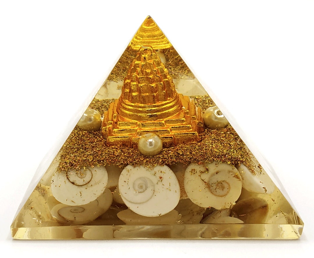 Orgone Pyramid With Shiva Eye & Sri Yantra Art Gomti Chakra - Etsy