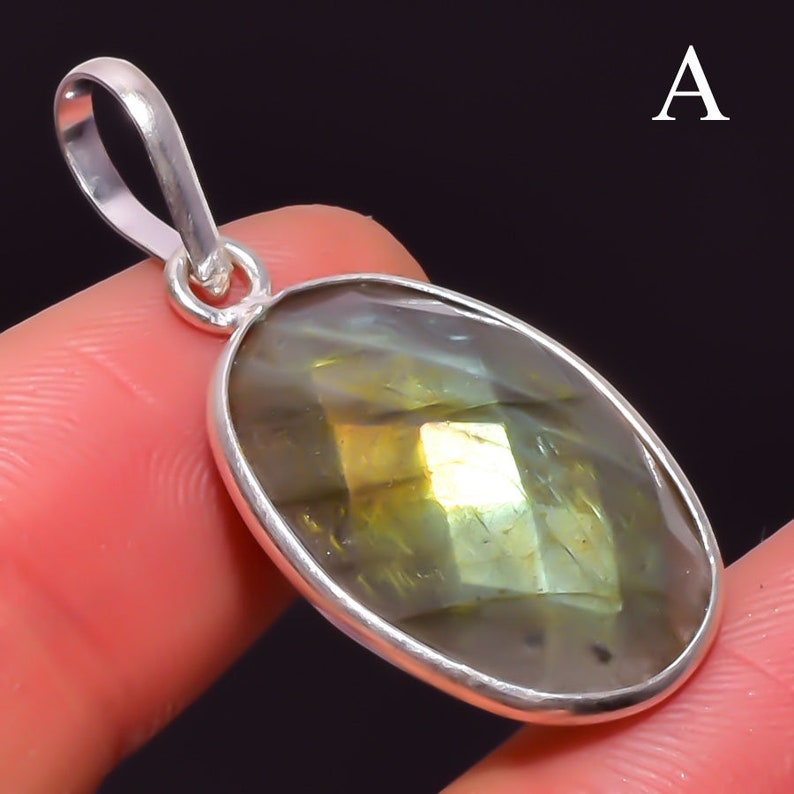 Golden /& Blue Flashy Pendant Healing Power Pendant Birthstone Pendant Gift For Her AAA+++ Dual Flashy Labradorite Pendant