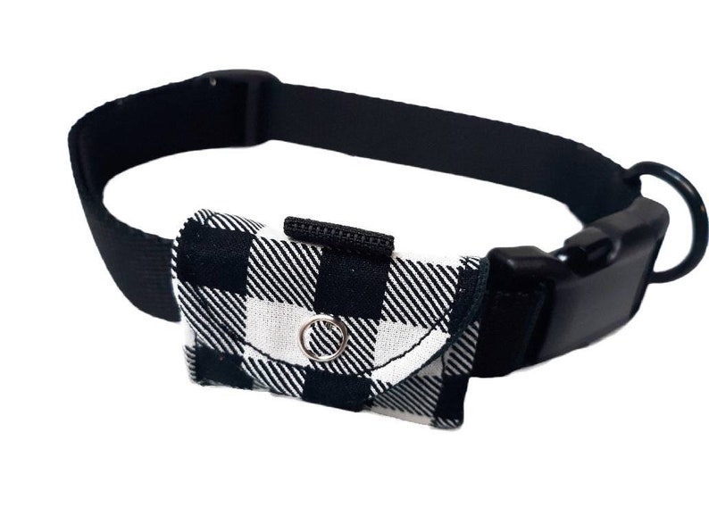 Black and White Plaid AirTag Pocket for Dog Collar, Storage Pocket for