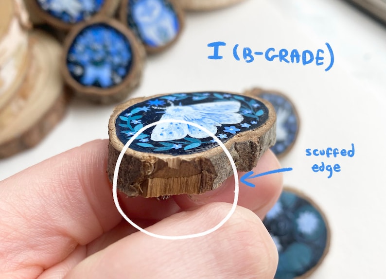 Originales mini alfileres/broches pintados con rodajas de madera hechos a mano y adornos colgantes / conjunto azul de ensueño imagen 6