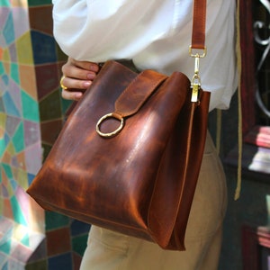 Copper Brown Leather Shoulder Bag: Handmade Cowhide Tote