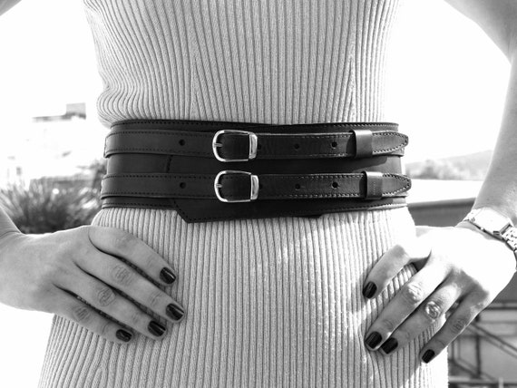Wide Black Leather Corset Belt for Women – Handmade Waist  display picture 1