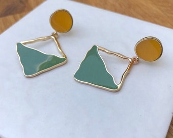 CUTIFICIAL Flying Hearts Earrings For Women and Girls Clip-on Exchange Available