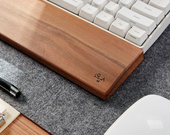 Reposamuñecas de nogal ｜ El reposamuñecas para teclado de madera reduce la fatiga al escribir. Madera de nogal de alta calidad que combina perfectamente con el teclado mecánico.