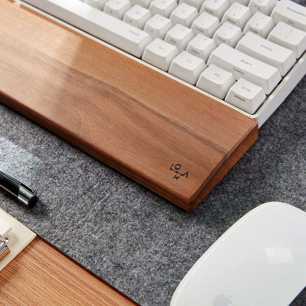 Walnut Wrist Rest｜Wood keyboard wrist rest reduces typing fatigue. High-quality walnut wood that perfectly matches the mechanical keyboard