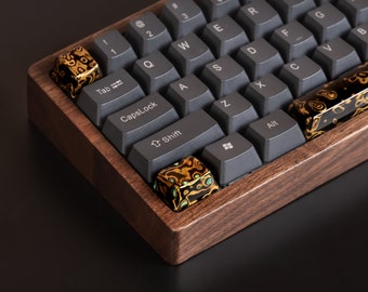 Lacquer Wood Keycap｜ High-quality manual OEM keycaps made of Chinese lacquer and comfortable to touch. Including Esc, Ctrl, and Spacebar.