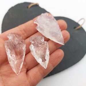 Clear Quartz Arrowhead Carving Stone Crystal, Natural Carved Crystal, Clear Quartz Gemstone, Healing Crystals, Wire Wrapping