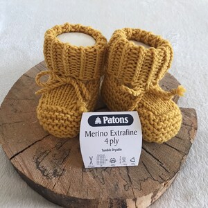 Babyschuhe gestrickt, 3 versch. Größen, 0-12Monate, Merinowolle, Babyschühchen handgestrickt, Babysöckchen,