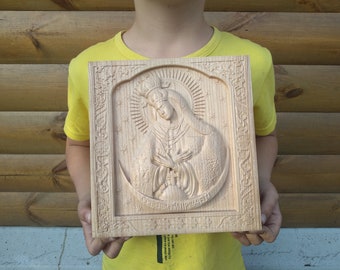 Our Lady of Ostra Brama Virgin Mary, Gift for family, Wall Hanging Art work, Wooden carved icon