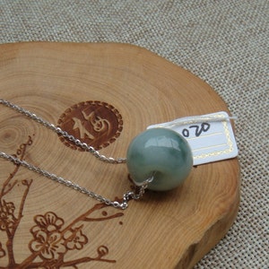 Jadeit Perle Licht Grün Grau Natürliche Klasse A Typ Jadeit Edelsteine Schmuck Handmade geschnitzte Perle NO.020