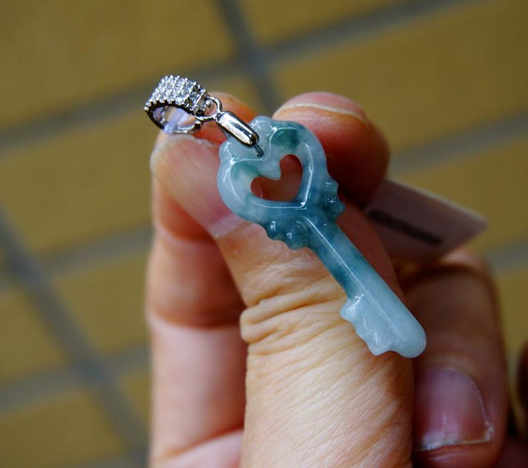 Jade Key Pendant ,certified 100% Natural Untreated Grade A Jadeite Icy ...