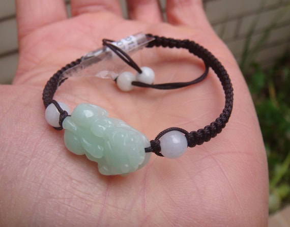 Magnifique Bracelet Animal Mythique Pixiu en Perles de Jade