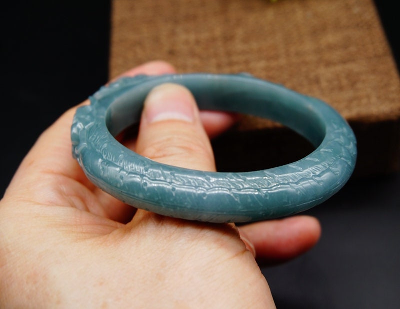 60.6mm 2.39“ Certified Natural Grade A Jadeite Icy