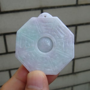 52mm Jadeite Eight Diagram Feng Shui  Pendant Natutal Grade A Jadeite  Carved w Cartificate 8048