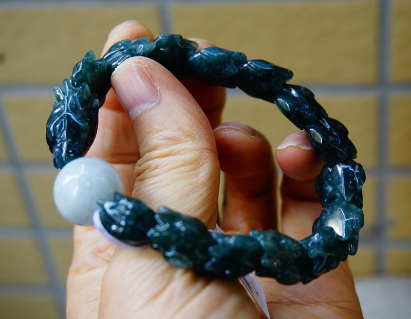 Certified Natural Grade A Jadeite Jade Jadeite Icy Translucent