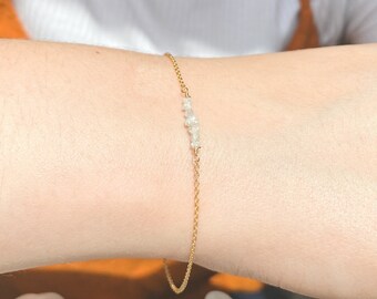 Tiny Raw Diamond Bar Bracelet 14K Gold Filled Sterling Silver Ice Grey Rough Diamond Bracelet White Diamond Nugget Bracelet April Birthstone