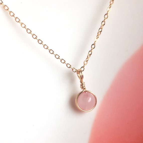 Dainty rose quartz necklace sale