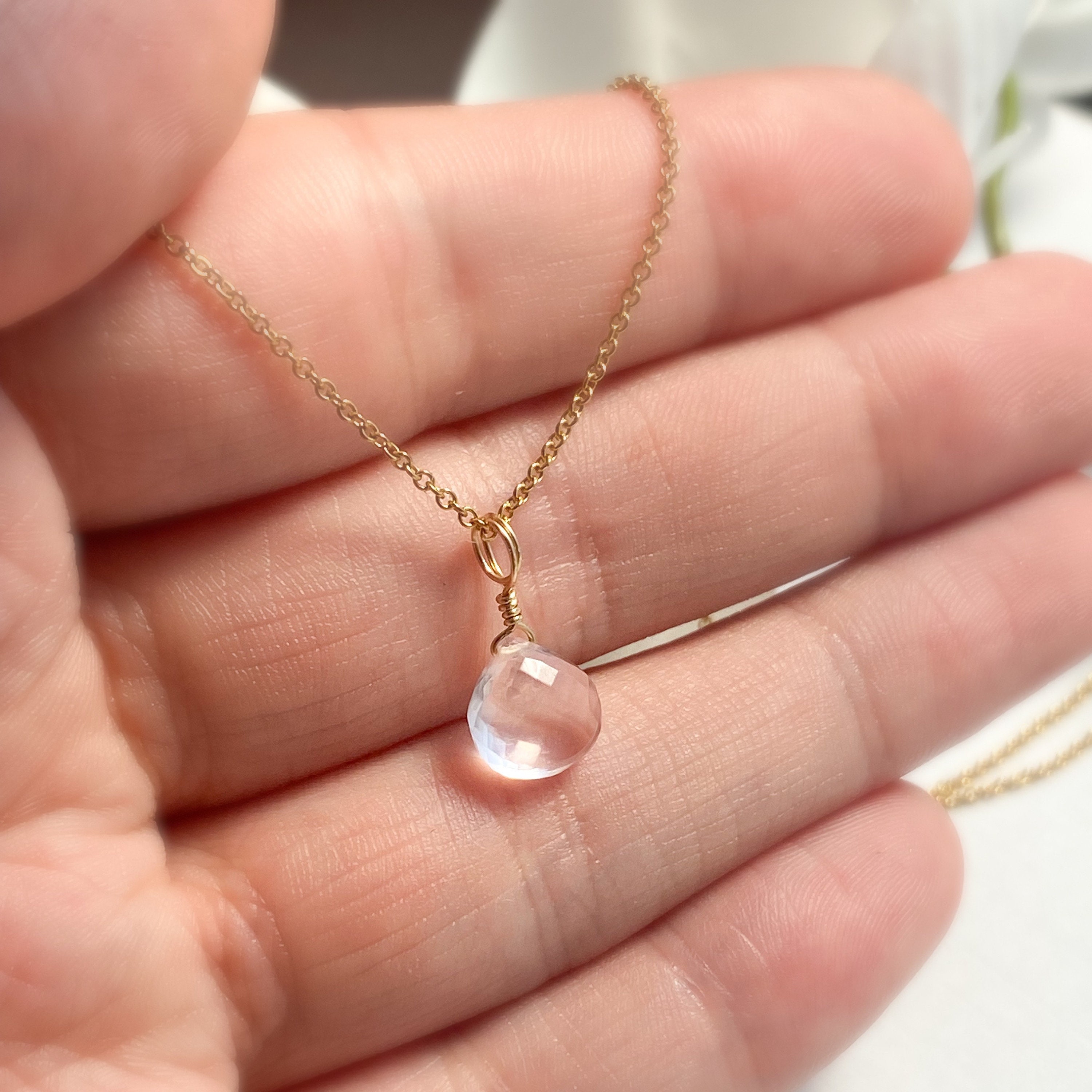 •AEON• rose quartz + gold necklace (18