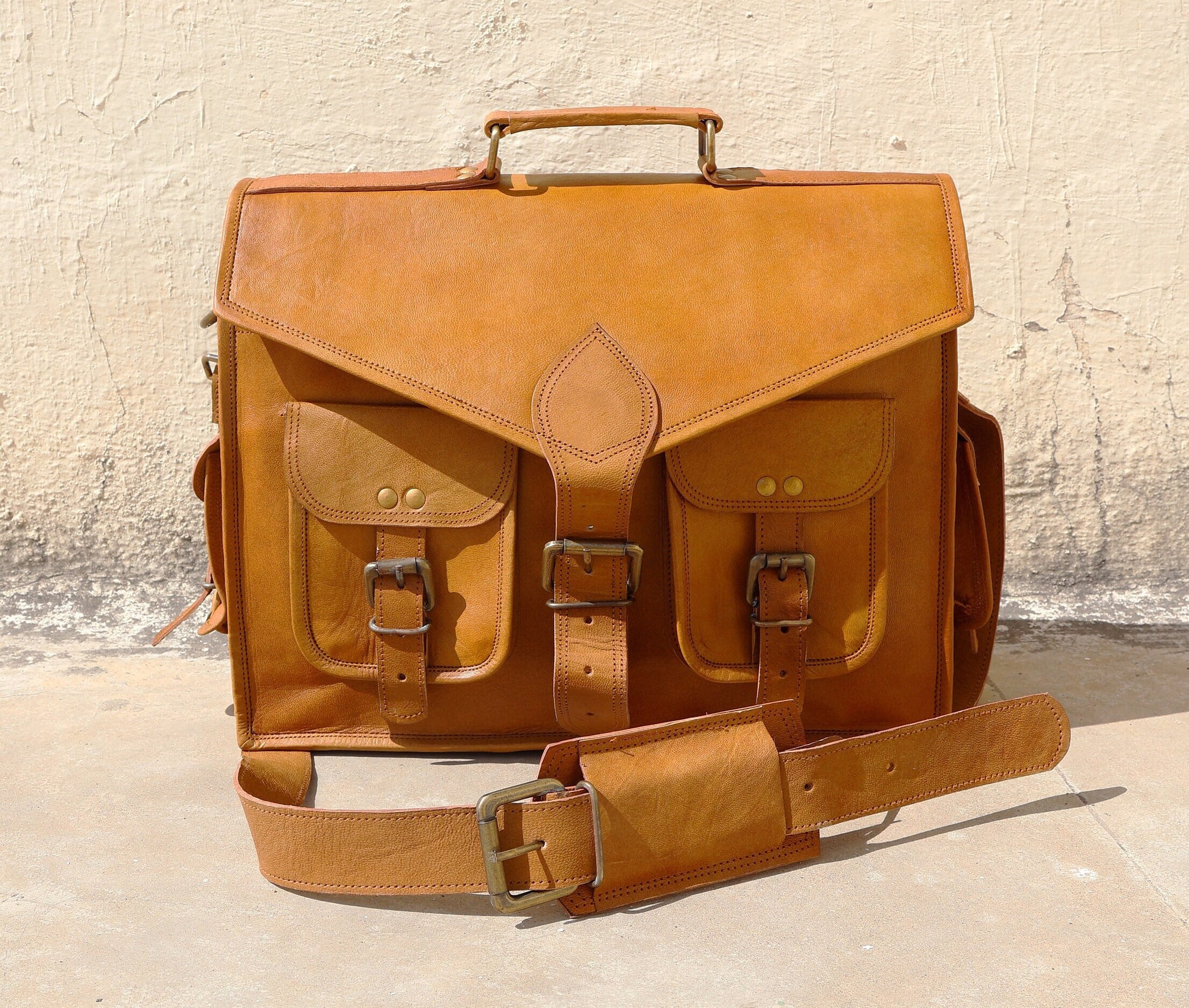 15" Goat Leather Messenger for Men Women Travel Laptop Crossbody Satchel Bag School College Shoulder Brown Vintage Bag Best Christmas Gift