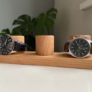 Support de montre pour trois montres, rangement personnalisé de plusieurs montres, cadeau pour papa, support de montre, cadeaux pour lui, présentoir de montre