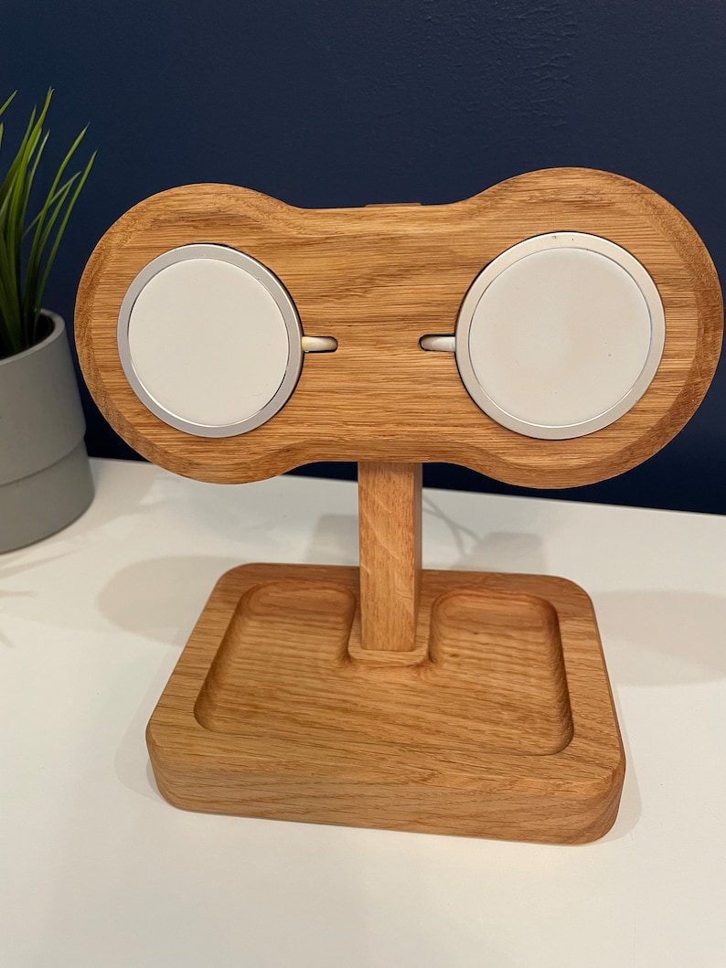 Personalized Wooden Double Magsafe iPhone Charging Dock - Etsy