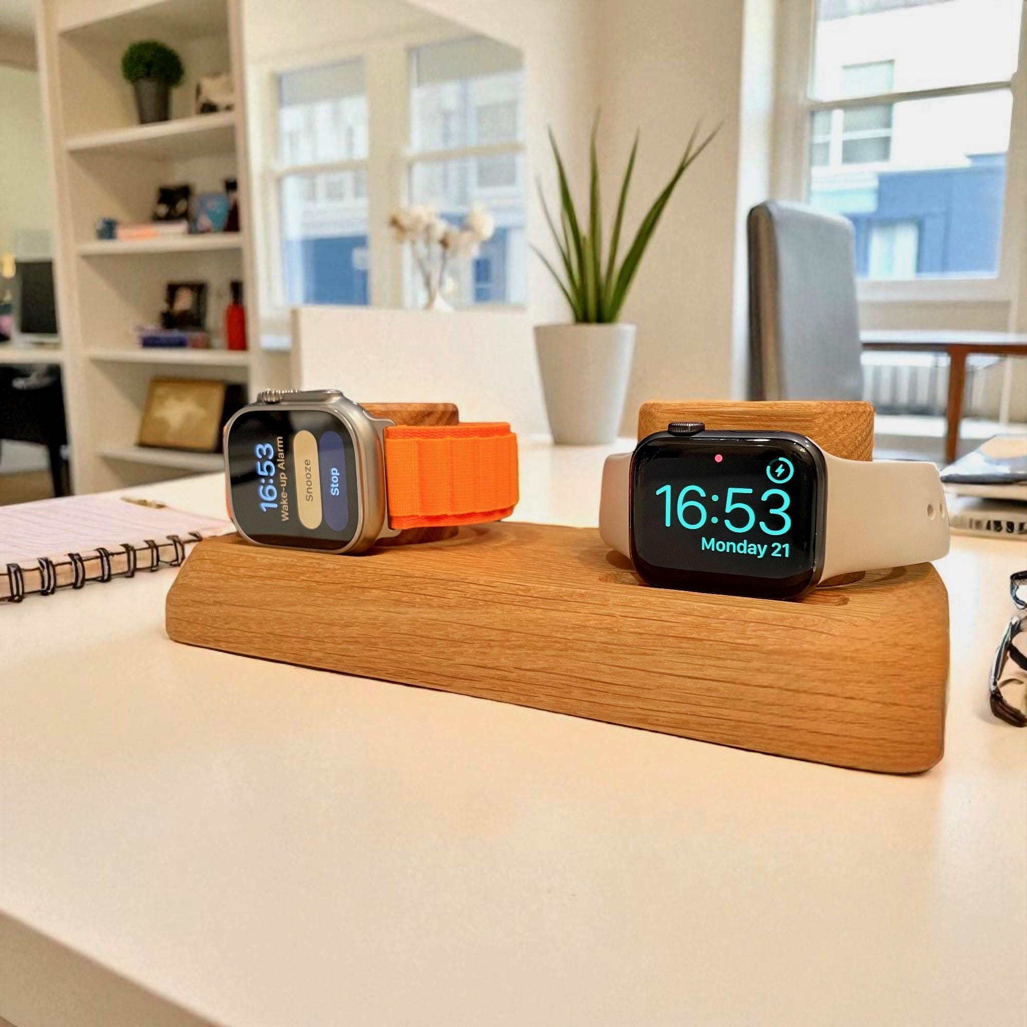 手作りの木製デュアルApple Watch充電スタンド - Etsy 日本