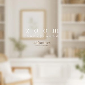Puede incluir: Imagen borrosa de un fondo de Zoom en tonos neutros. El fondo muestra una habitación con estanterías blancas, un cuadro enmarcado y una silla. El texto "ZOOM background" y "softounes" son visibles.