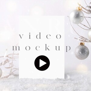 Kerstvideo-mockup voor 5 x 7-wenskaart/winter schattig mockup-sjabloon/vakantievideo-mockup/kerst sneeuwlandschap/JPG PSD slim object/V1