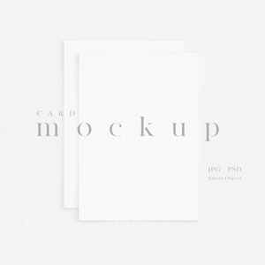 Einfaches Kartenmodell / Modernes 5X7-Einladungskartenmodell / Hochzeit-Babyparty-Mockup / Einfaches minimalistisches Briefpapier / JPG PSD Smart Objekt / N264