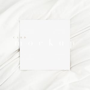 Vierkante kaart mockup / witte vellen achtergrond / moderne winter kerst mockup / bruiloft baby douche mockup / eenvoudig ontwerp / JPG PSD Smart Object / N60