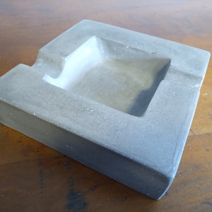 2-Cigar Concrete Ashtray