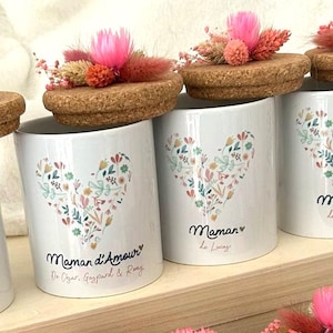 Mom Candle, Ceramic Pot (without handle), soy wax, dried flowers, personalized with first name