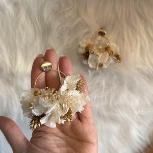 Boucles D'oreilles Pampilles Fleurs Et Créoles - Dorées, Sans Marque, Neuves Sans Emballage