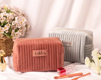 Bridesmaid Gifts Makeup Bag Personalised Gifts for Her Mom Wedding Gift Travel Toiletry Bag Cosmetic Bag Bridal Party Gifts Birthday Gift