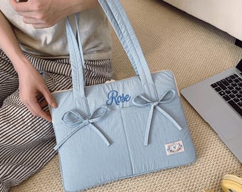 Individuell gestaltbare 14-Zoll-Schutzhülle für Pendler und Büro, gesteppte Tragetasche mit personalisiertem Namen, Laptoptasche für Studentenwohnheime, ästhetische Laptoptasche (WSJ)