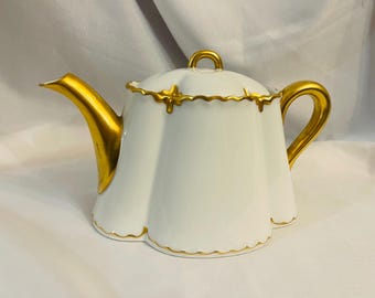 Antique Haviland Limoges Schleiger 15 Lobed Teapot