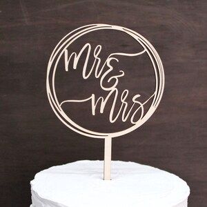 Mr & Mrs Wooden Gold Silver Rose Gold Wedding Natural Circular Cake Topper For Elopement, Cute Rustic Western Elegant Wedding Cake Topper image 4