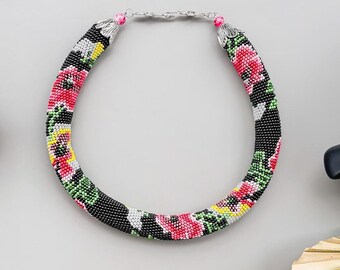 Handmade Black Beaded Flower Necklace, Boho Chic Floral Rope