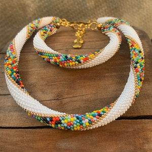 White multi beaded Set of Necklace & Bracelet with geometric pattern - Bead Crochet rope - Beadwork Jewelry - Embroidery necklace, bracelet