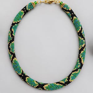 Green Python Necklace - Emerald snake Seed Bead Crochet Rope - Handmade Beadwork necklace - Snake reptile print Beadweaving lariat Jewelry