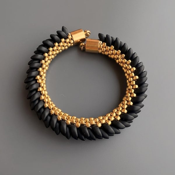 Pulsera de cuentas de dragón de oro negro, joyería de fantasía con cuentas de semillas Miyuki hecha a mano, regalo gótico