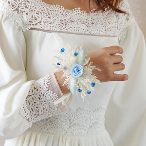 Baby Blue Flower Wrist Corsage,Bridesmaids Corsage,Blue flower Corsage,Elegant Wedding Mother,Blue Wedding Corsage,Romantic Blue Wedding